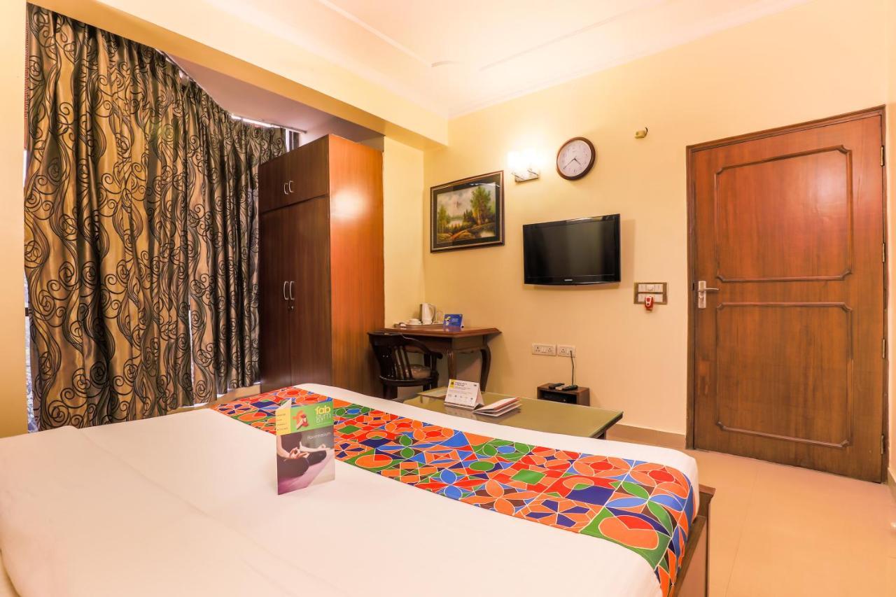 Fabhotel Kashish Residency Sector 26 Нойда Экстерьер фото